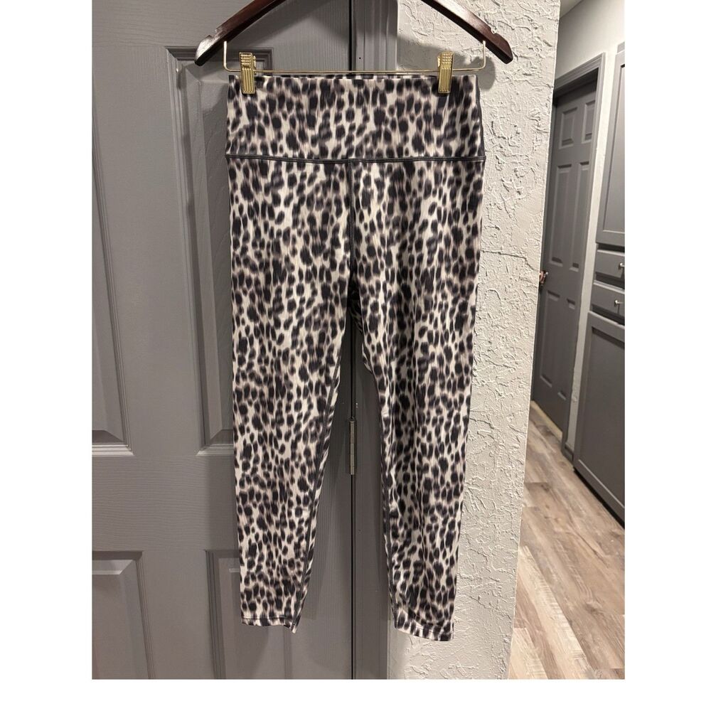 SAGE Collective Black White Gray Leopard Print Ankle Leggings Size L